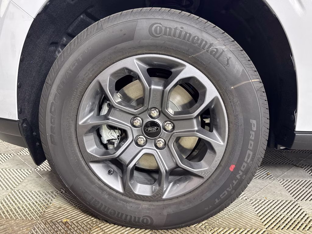 2026 Space White Metallic Ford Maverick XLT FWD Truck