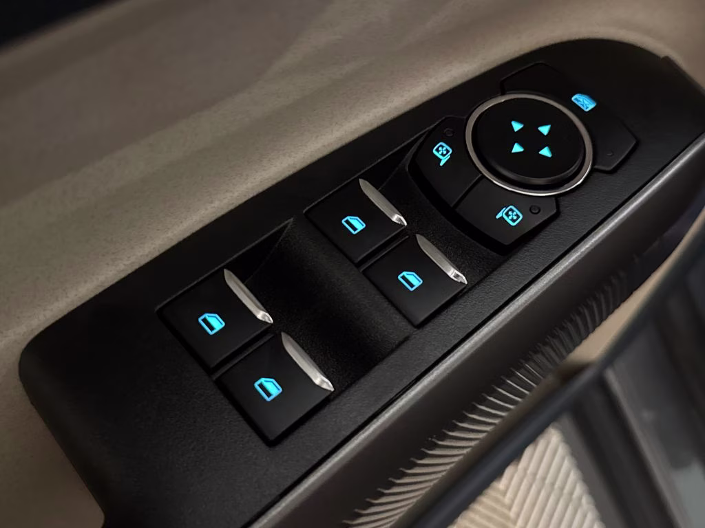 2026 Carbonized Gray Metallic Ford Maverick Lariat AWD Truck