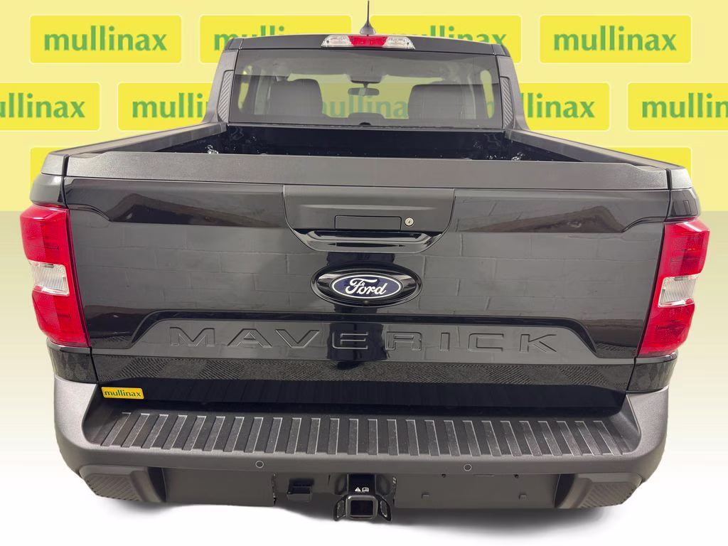 2026 Shadow Black Ford Maverick XLT FWD Truck