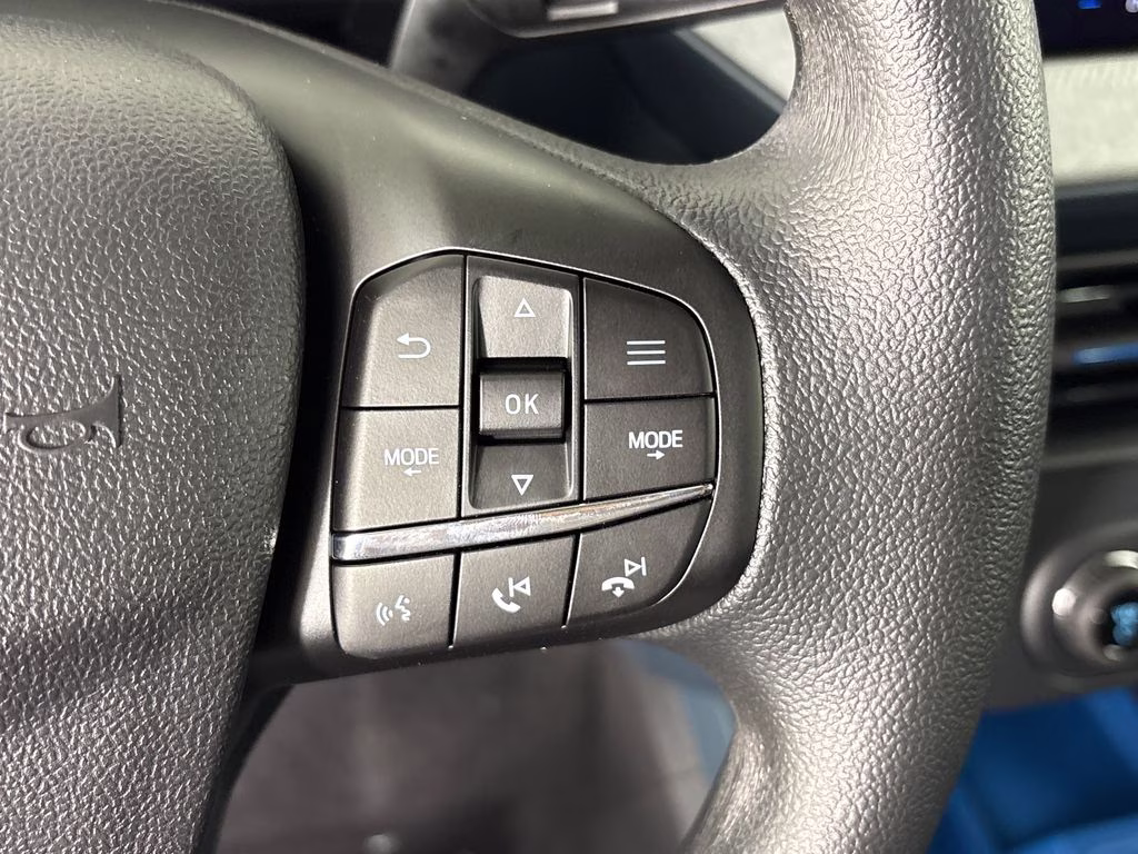 2026 Oxford White Ford Maverick XLT FWD Truck