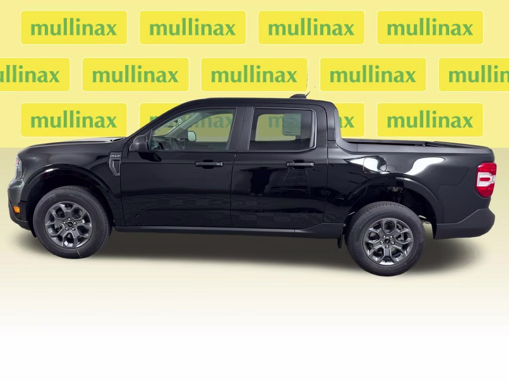 2026 Shadow Black Ford Maverick XLT FWD Truck