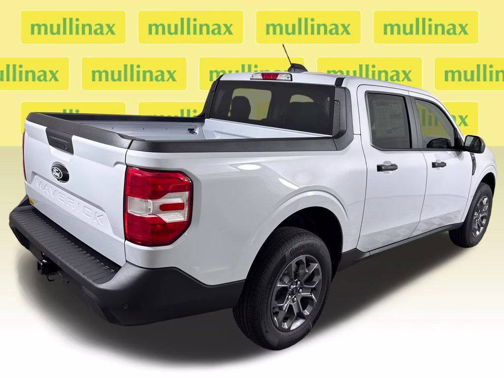 2026 Space White Metallic Ford Maverick XLT FWD Truck