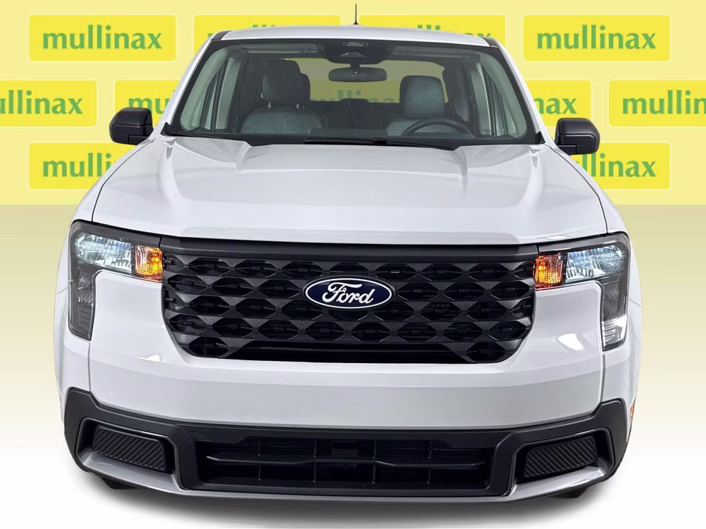 2026 Oxford White Ford Maverick XLT FWD Truck