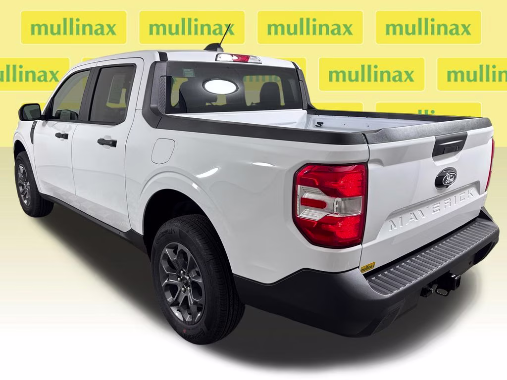 2026 Oxford White Ford Maverick XLT FWD Truck