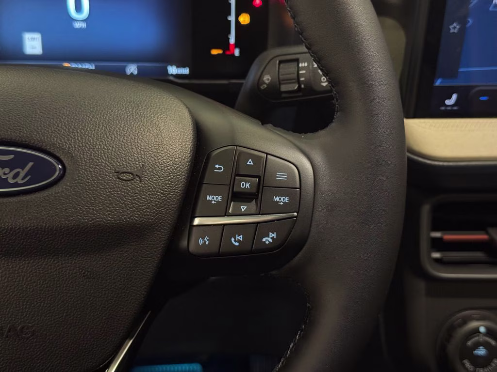 2026 Shadow Black Ford Maverick Lariat AWD Truck