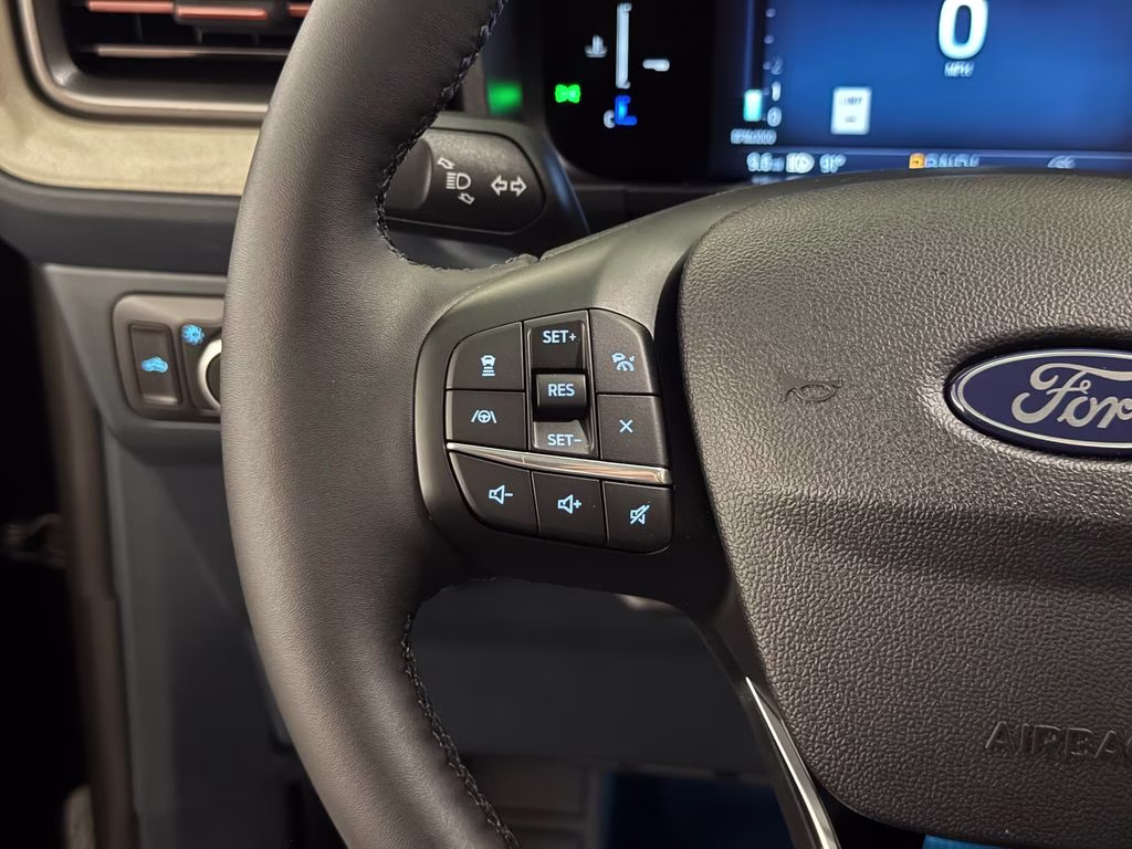 2026 Shadow Black Ford Maverick Lariat AWD Truck