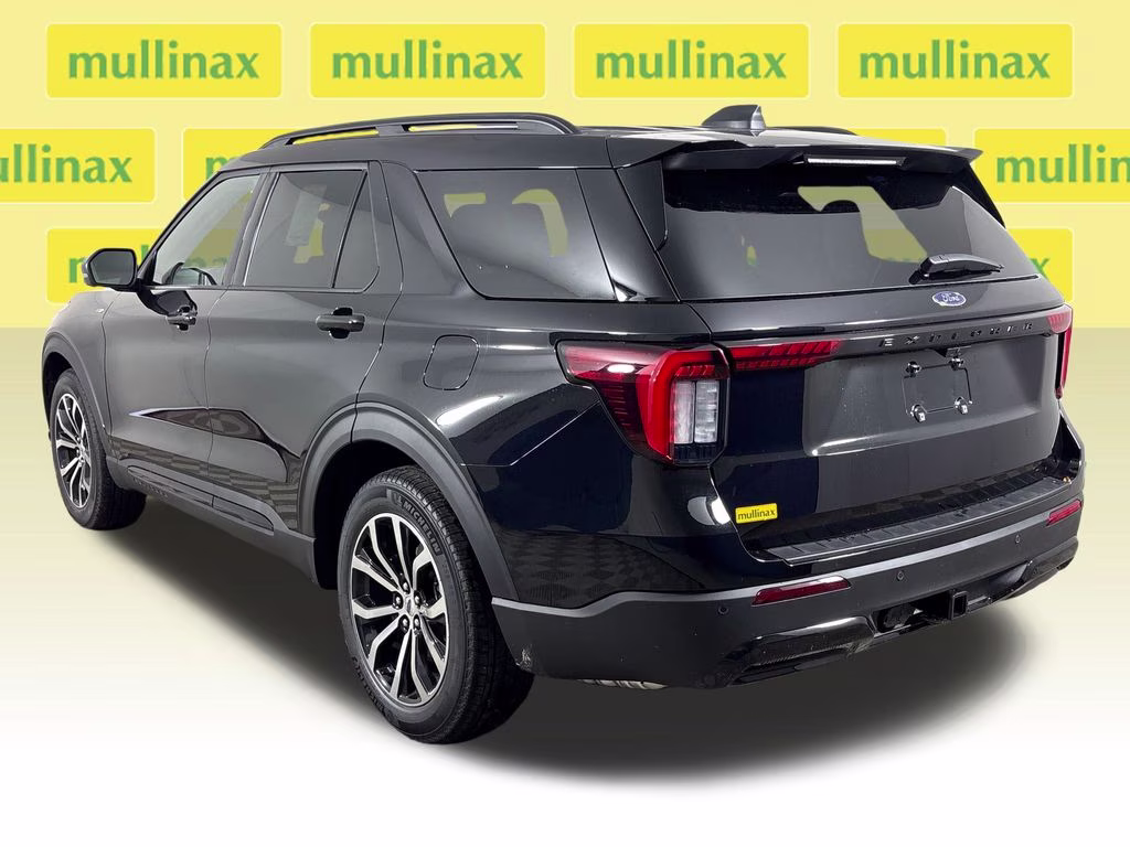 2026 Black Metallic Ford Explorer ST-Line RWD SUV