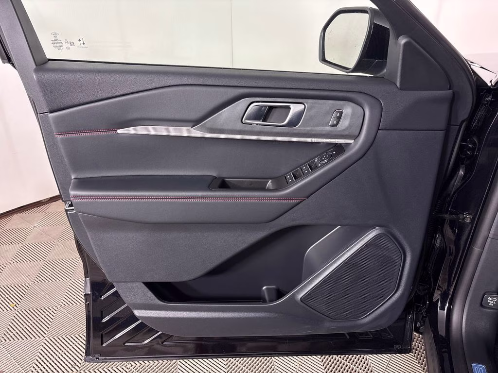 2026 Black Metallic Ford Explorer ST-Line RWD SUV