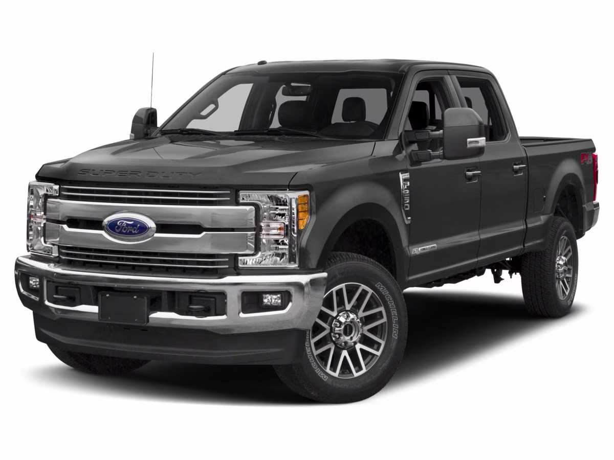 2019 Oxford White Ford Super Duty F-250 SRW Lariat 4X4 Truck
