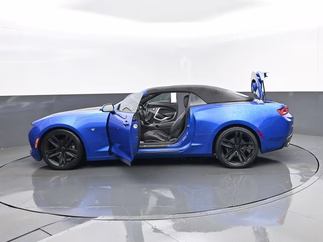 2017 Hyper Blue Metallic Chevrolet Camaro 2LT RWD Convertible