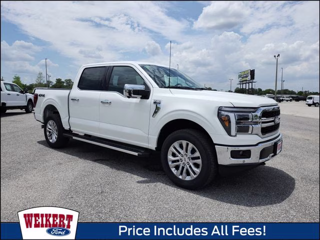 2026 Star White Metallic Tri-Coat Ford F-150 Lariat 4X4 Truck