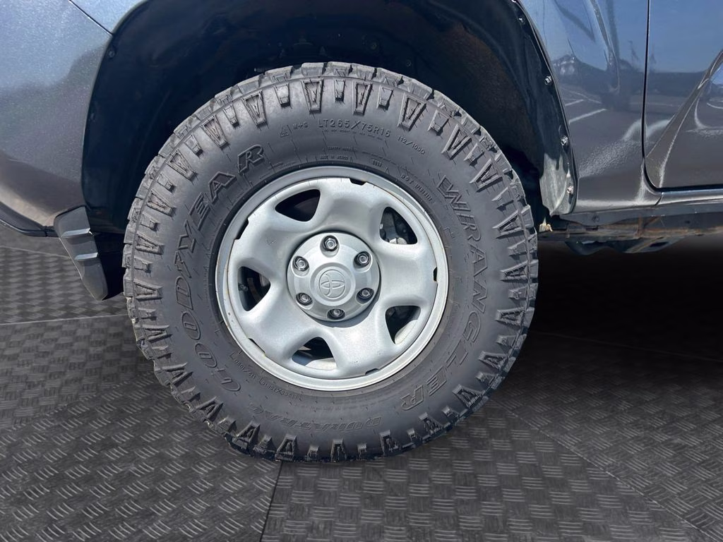 2023 Magnetic Gray Metallic Toyota Tacoma SR 4X4 Truck