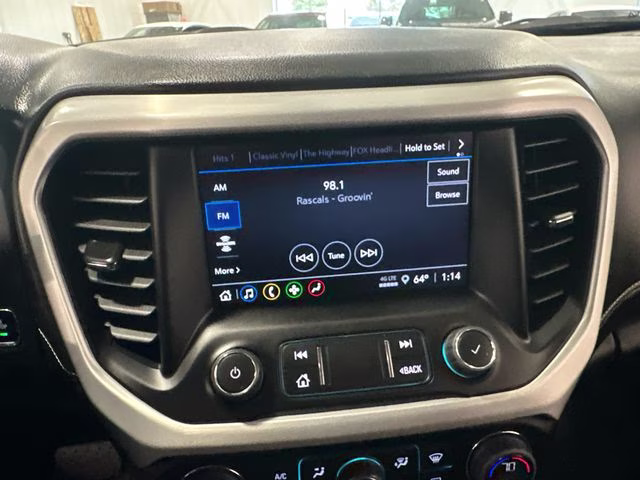 2023 Summit White GMC Acadia SLE FWD SUV