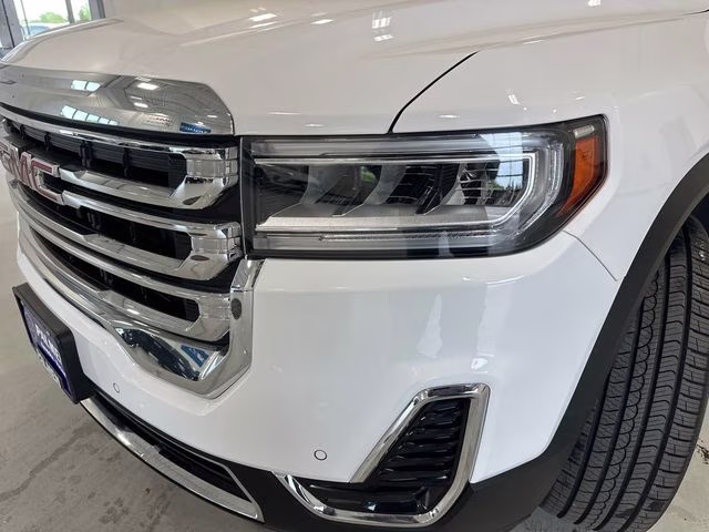 2023 Summit White GMC Acadia SLE FWD SUV