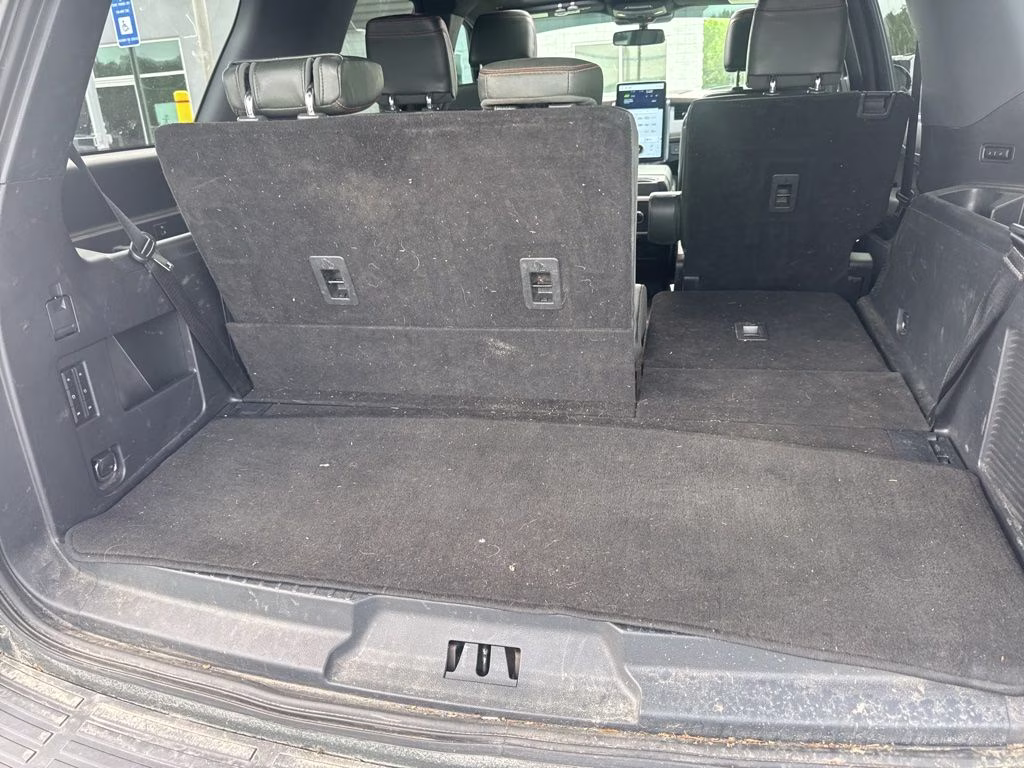 2022 Forged Green Metallic Ford Expedition Timberline 4X4 SUV