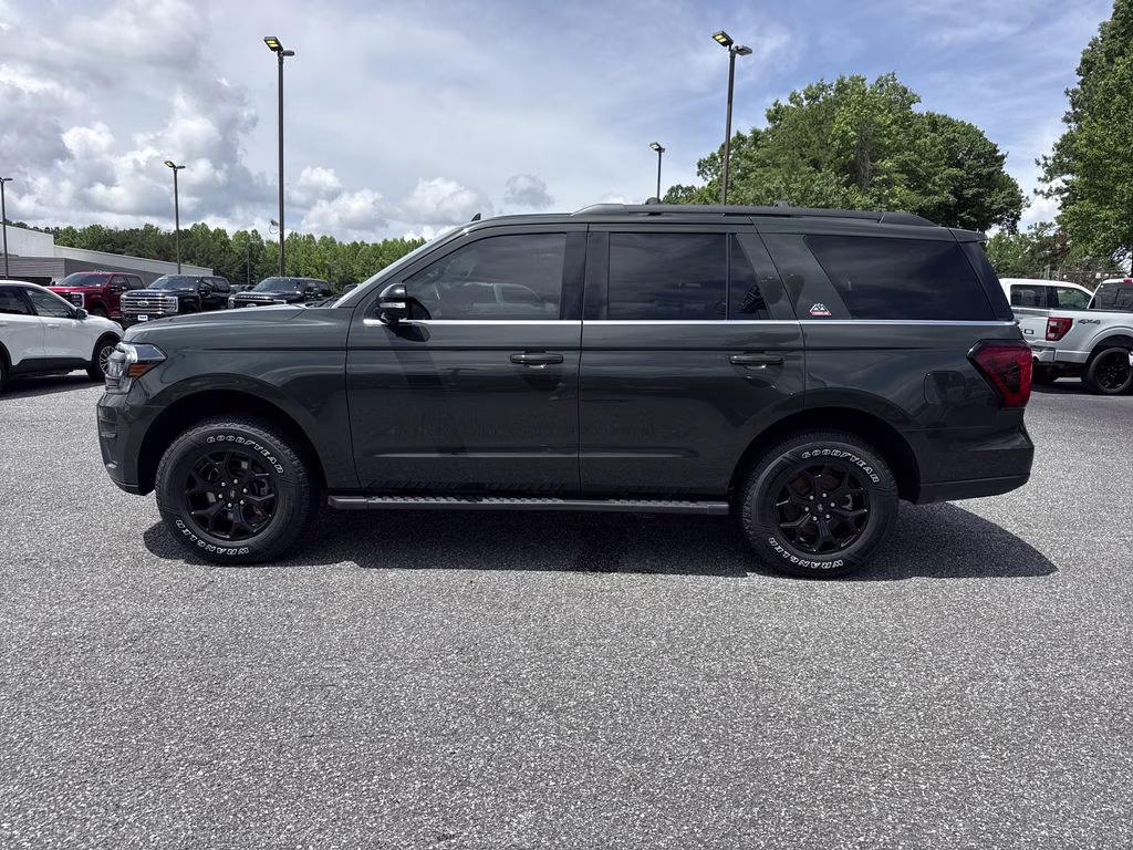 2022 Forged Green Metallic Ford Expedition Timberline 4X4 SUV
