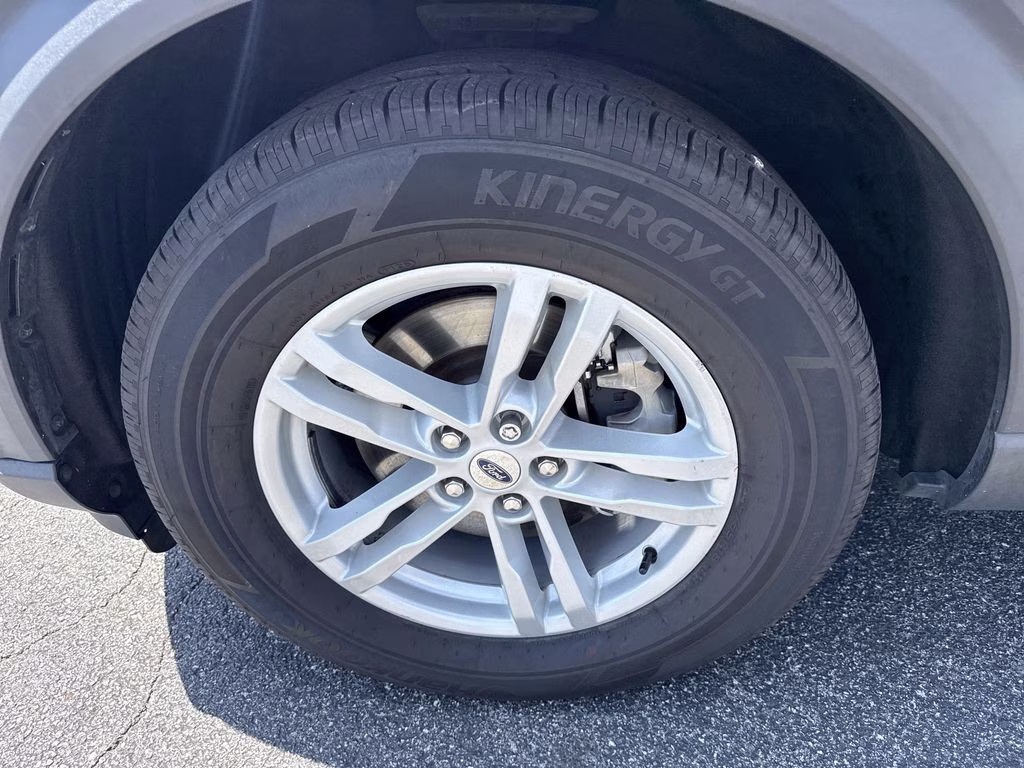 2021 Carbonized Gray Metallic Ford Explorer XLT RWD SUV