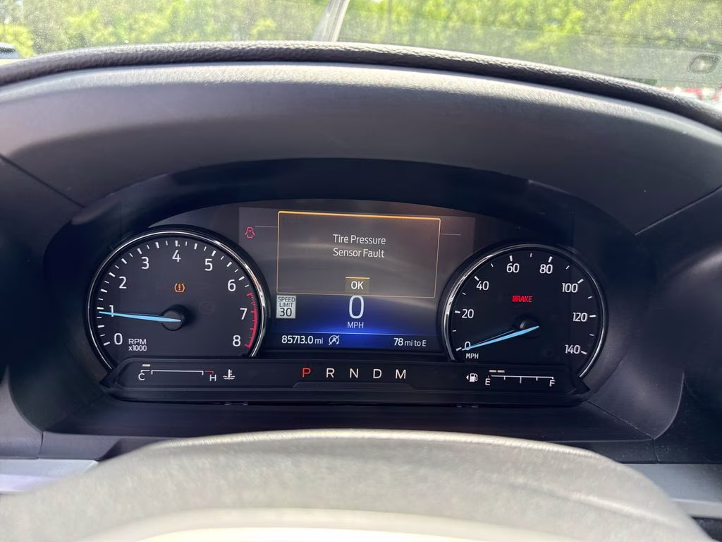 2021 Carbonized Gray Metallic Ford Explorer XLT RWD SUV