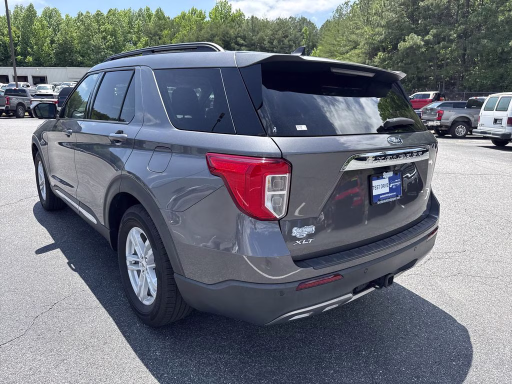 2021 Carbonized Gray Metallic Ford Explorer XLT RWD SUV