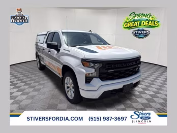 2023 Summit White Chevrolet Silverado 1500 Custom 4X4 Truck