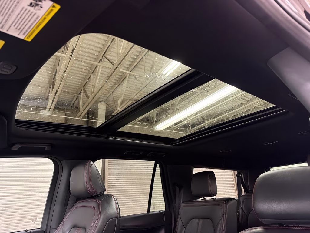 2022 Agate Black Metallic Ford Expedition Max Limited RWD SUV