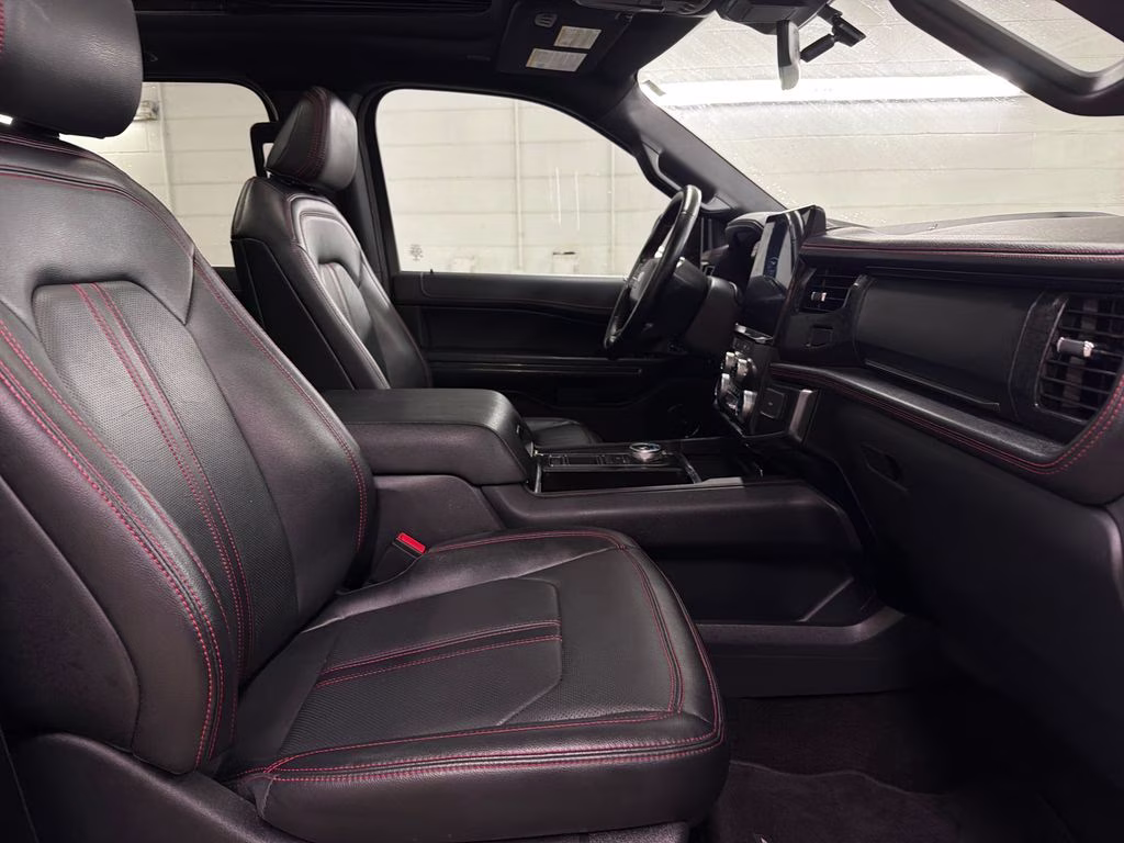 2022 Agate Black Metallic Ford Expedition Max Limited RWD SUV