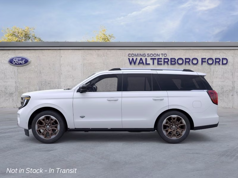 2026 Star White Metallic Tri-Coat Ford Expedition King Ranch 4X4 SUV