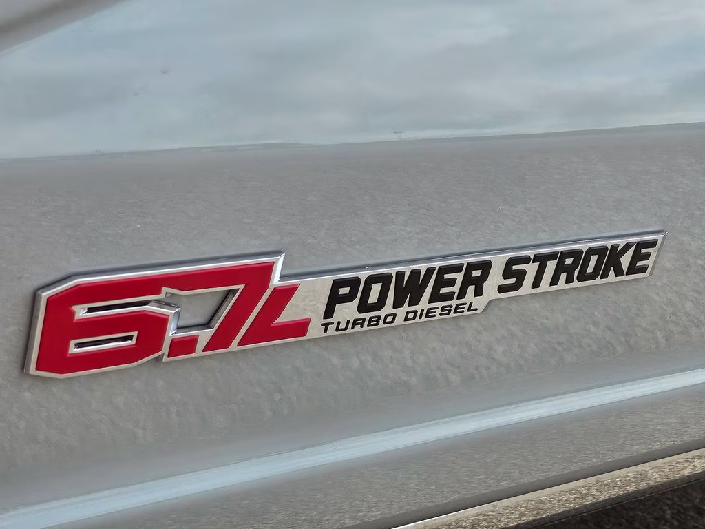 2026 Avalanche Ford Super Duty F-350 SRW Platinum 4X4 Truck