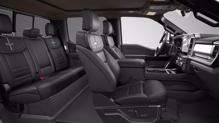 2026 Avalanche Ford Super Duty F-350 SRW Platinum 4X4 Truck