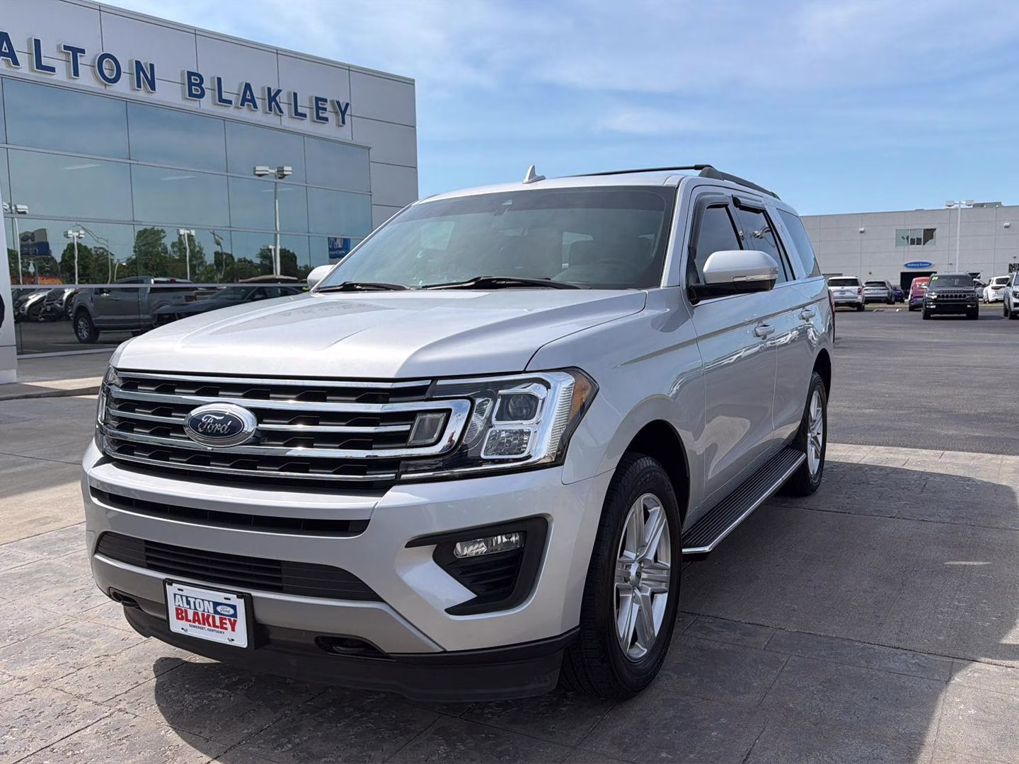2019 Ingot Silver Ford Expedition XLT 4X4 SUV