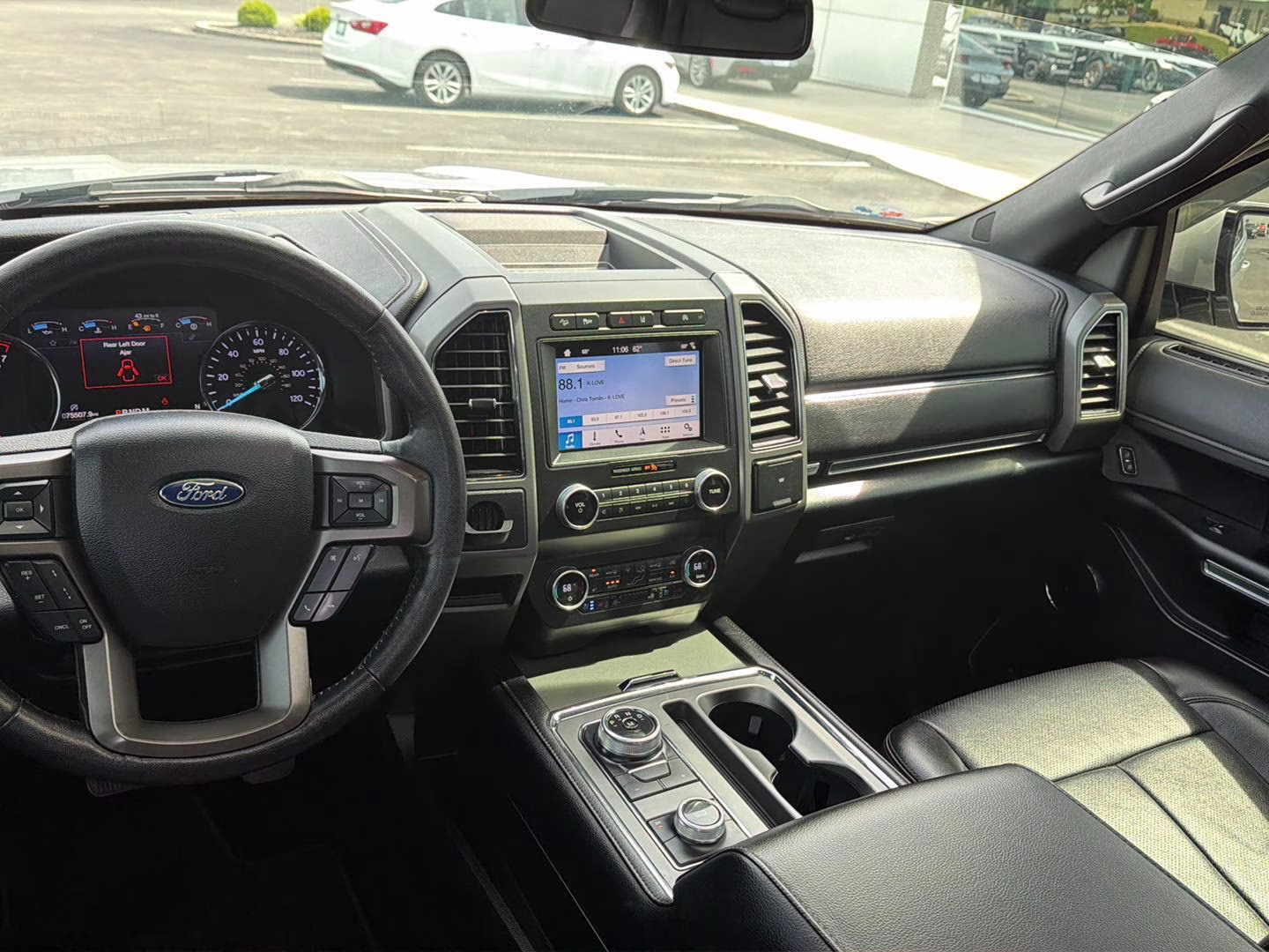 2019 Ingot Silver Ford Expedition XLT 4X4 SUV