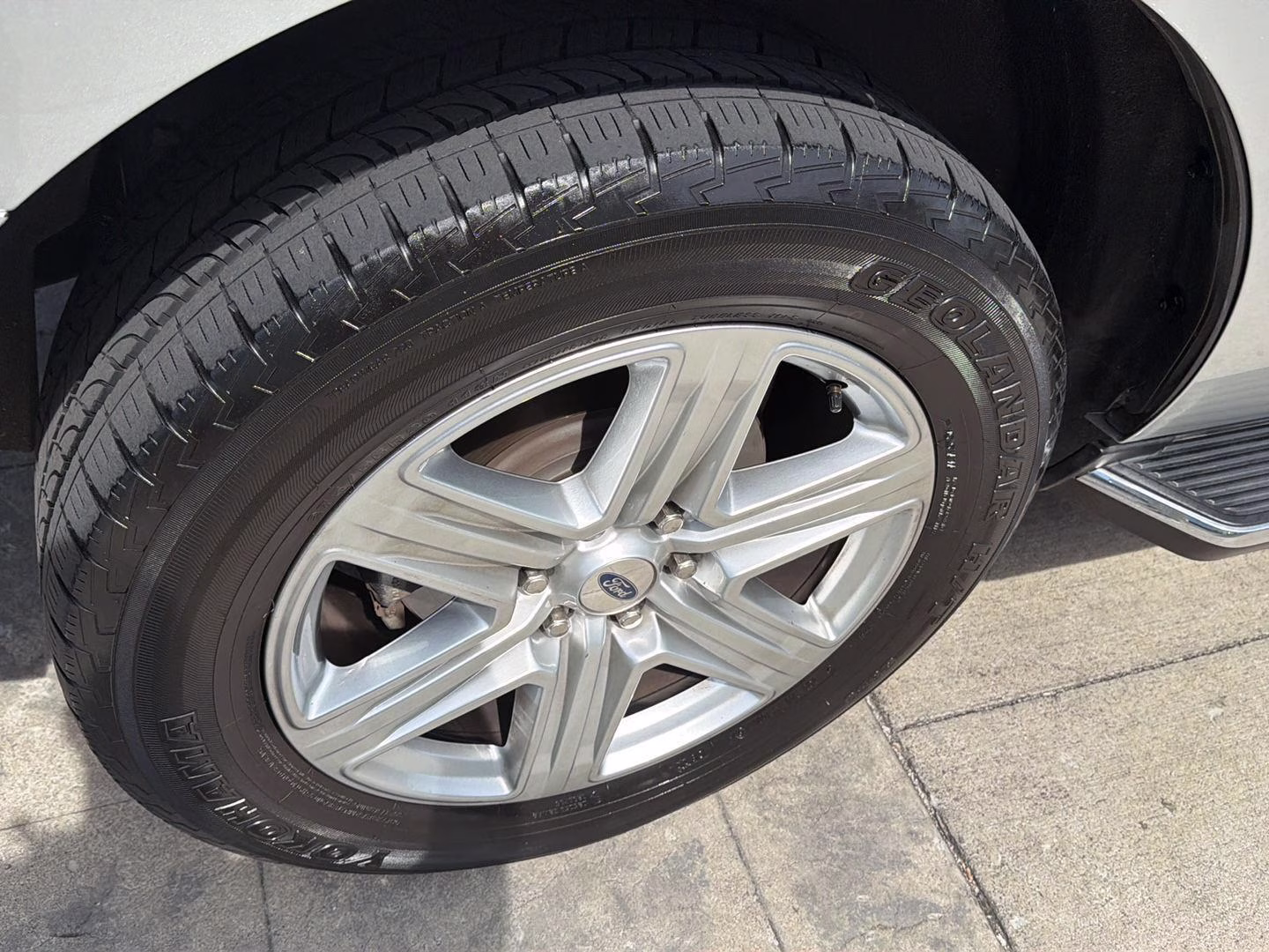 2019 Ingot Silver Ford Expedition XLT 4X4 SUV