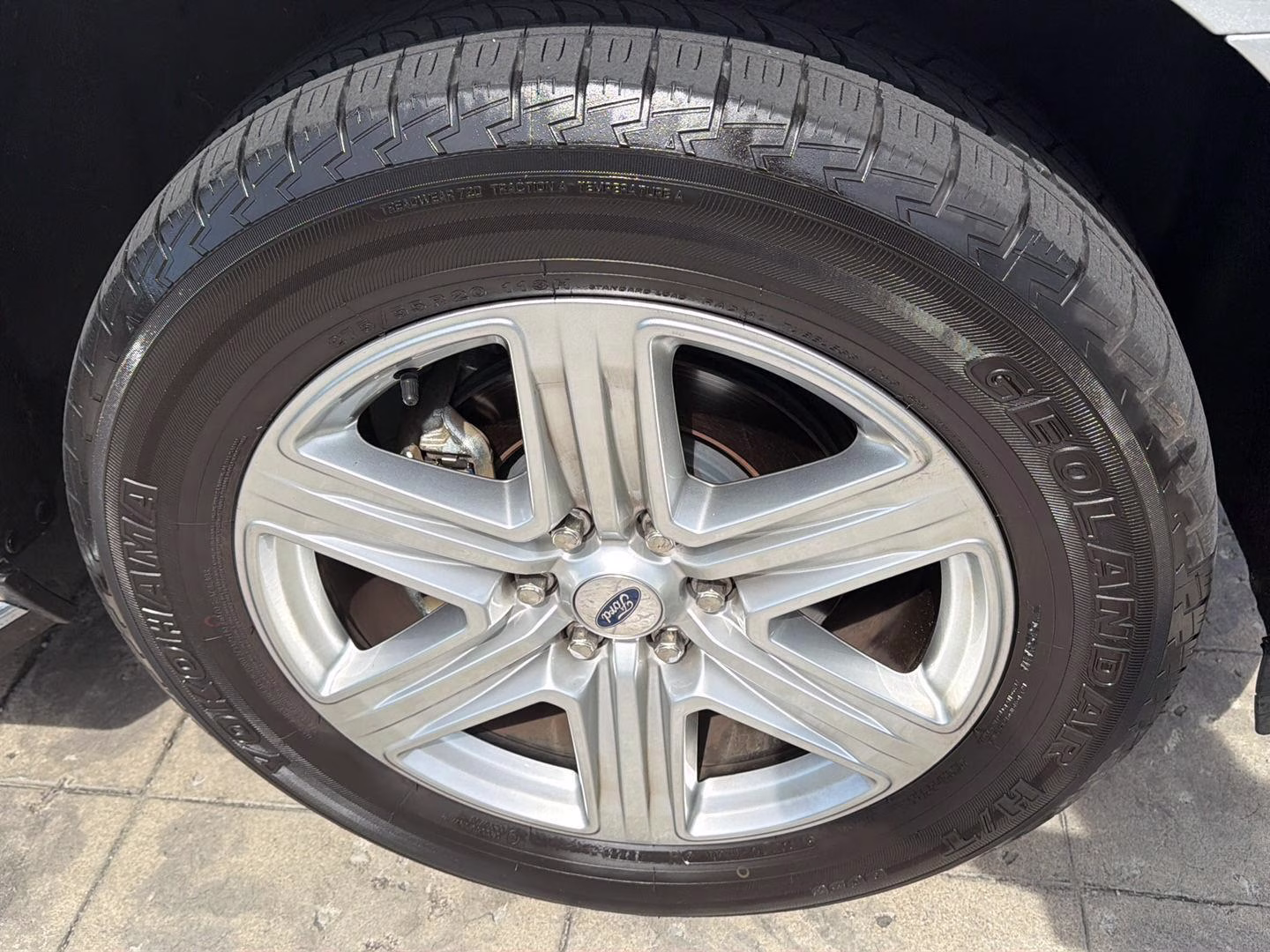 2019 Ingot Silver Ford Expedition XLT 4X4 SUV