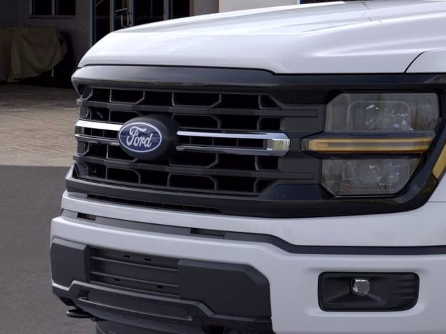 2026 Oxford White Ford F-150 XLT 4X4 Truck