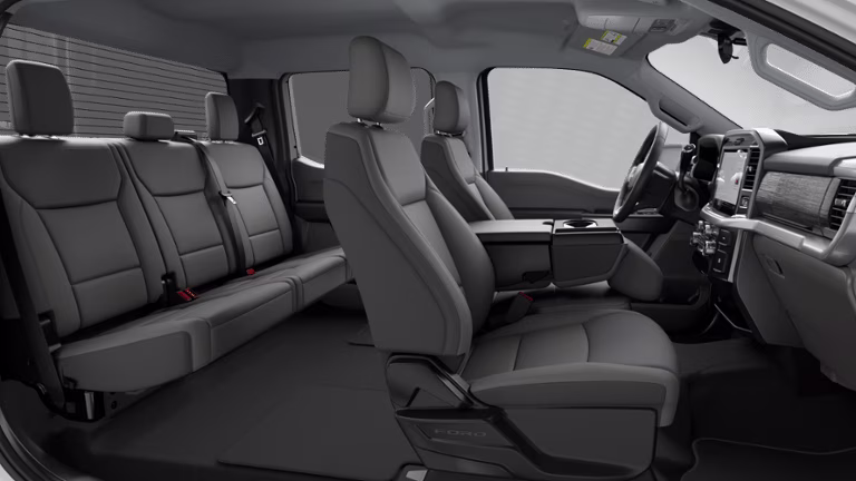 2026 Oxford White Ford F-150 XLT 4X4 Truck