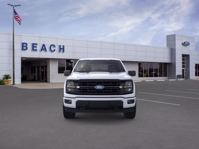 2026 Oxford White Ford F-150 XLT 4X4 Truck