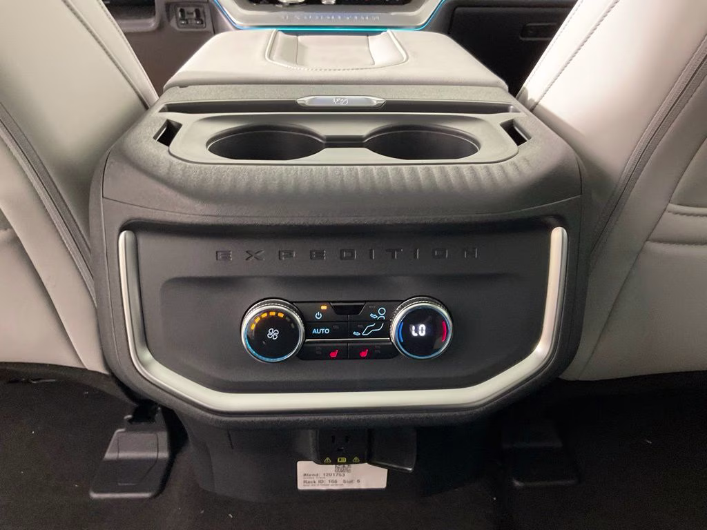 2026 Blue Metallic Ford Expedition Max Platinum 4X4 SUV