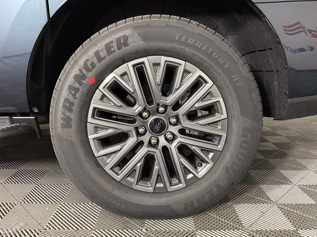 2026 Blue Metallic Ford Expedition Max Platinum 4X4 SUV