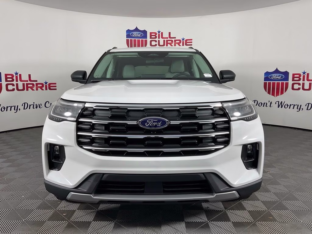 2026 White Metallic Ford Explorer Active RWD SUV