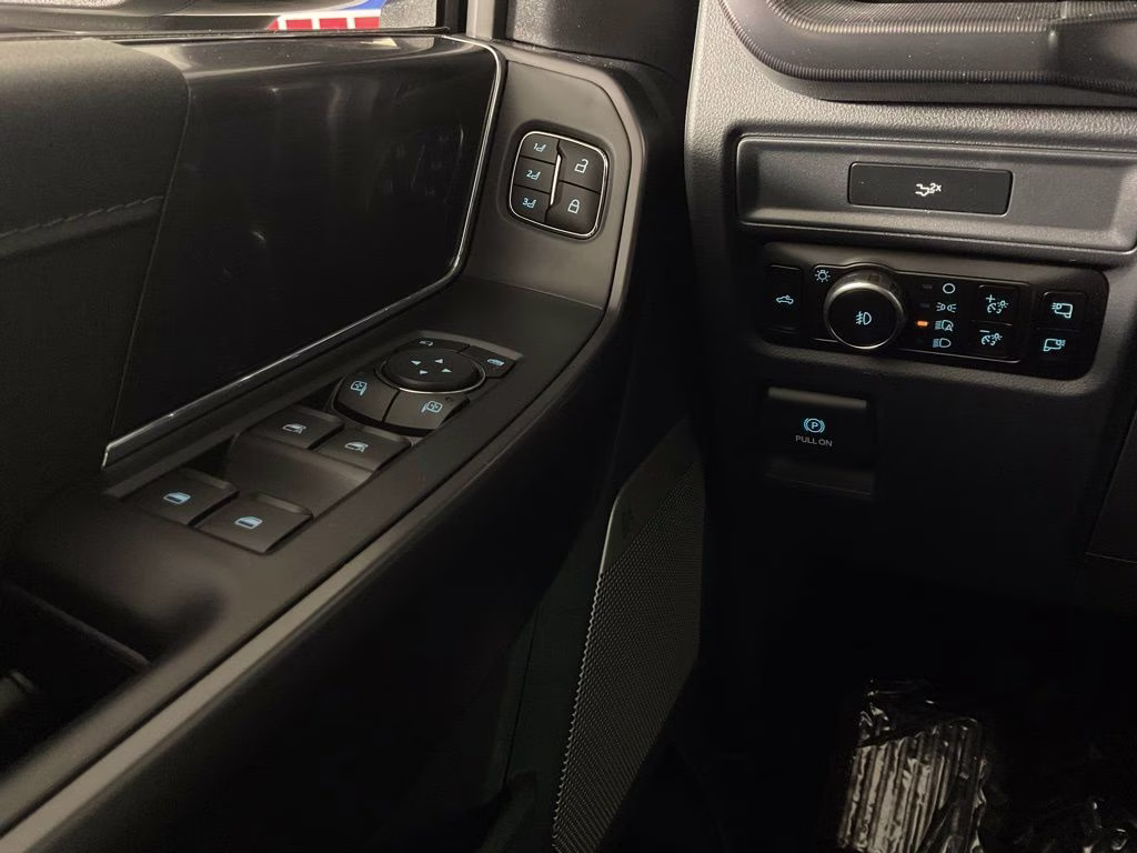 2026 Black Metallic Ford F-150 Lariat 4X4 Truck