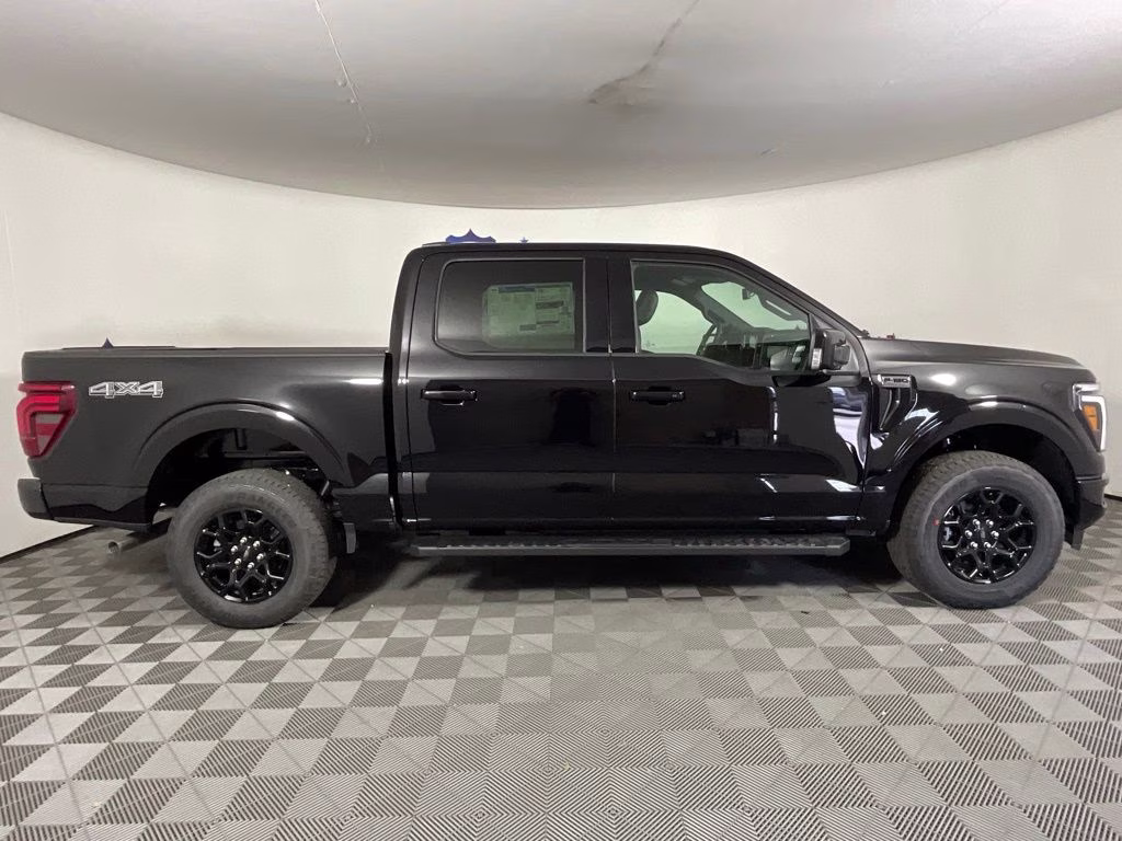 2026 Black Metallic Ford F-150 Lariat 4X4 Truck