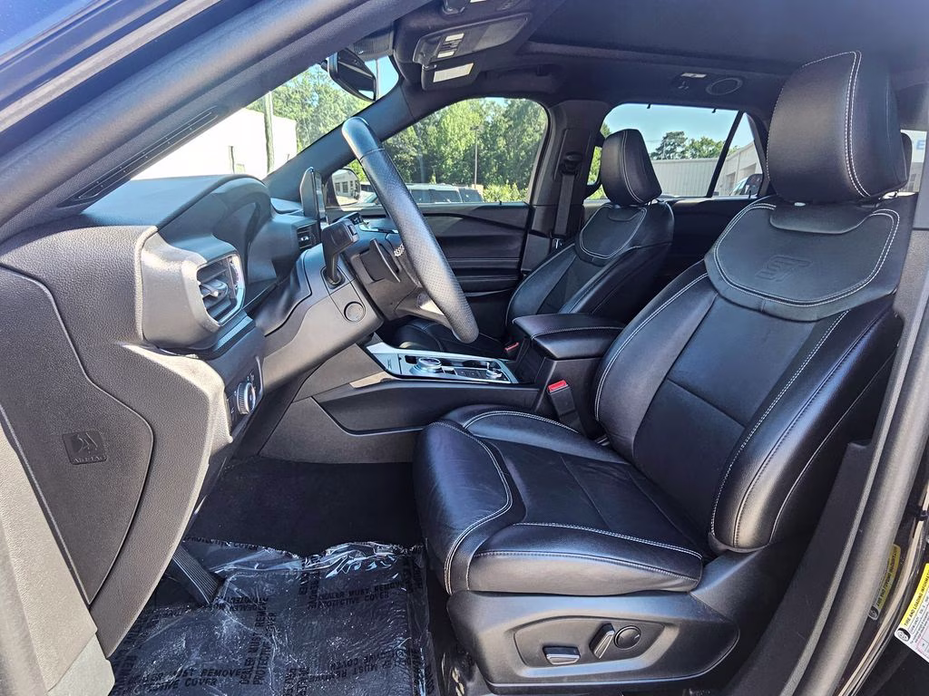 2023 Agate Black Metallic Ford Explorer ST 4X4 SUV