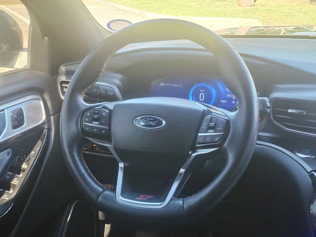 2023 Agate Black Metallic Ford Explorer ST 4X4 SUV