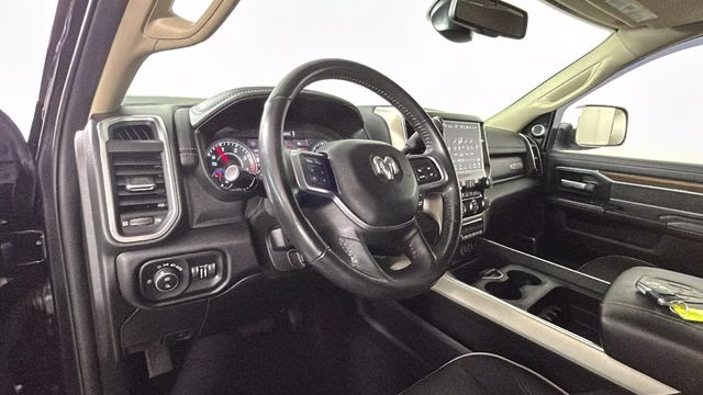 2022 Diamond Black Crystal Pearlcoat Ram 3500 Laramie 4X4 Truck