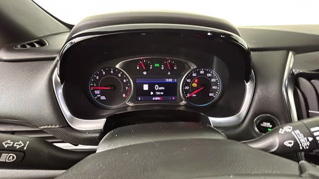 2022 Iridescent Pearl Tricoat Chevrolet Traverse RS AWD SUV