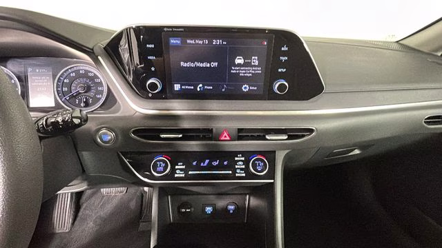 2022 Portofino Gray Hyundai Sonata SEL FWD Sedan