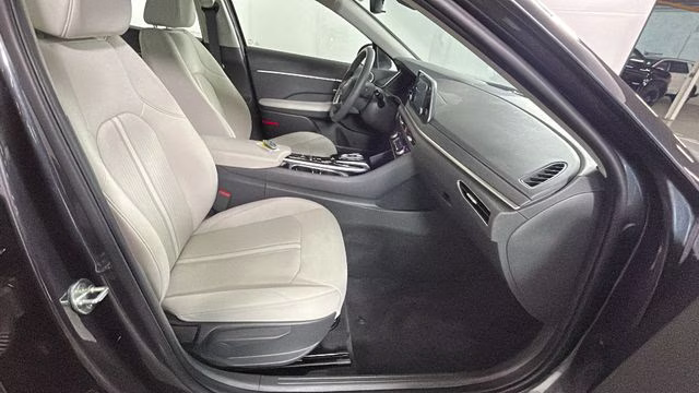 2022 Portofino Gray Hyundai Sonata SEL FWD Sedan