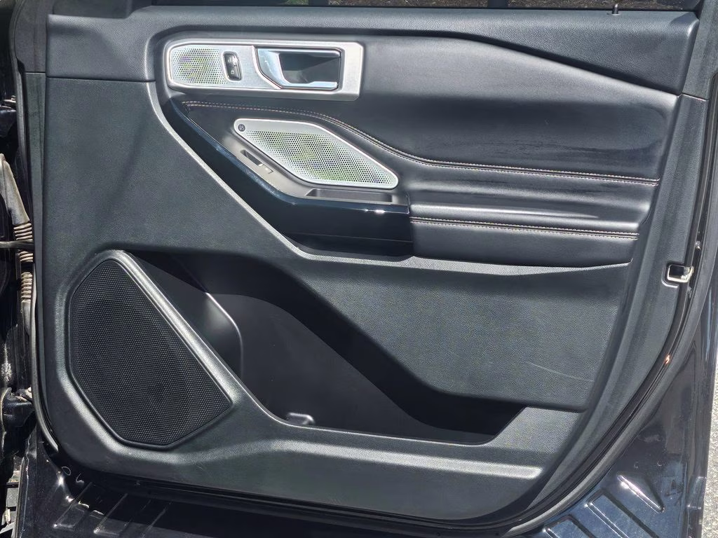 2023 Agate Black Metallic Ford Explorer ST 4X4 SUV