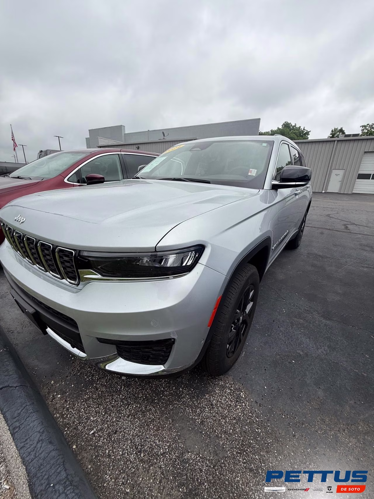 2024 SILVER Jeep Grand Cherokee L Limited 4X4 SUV