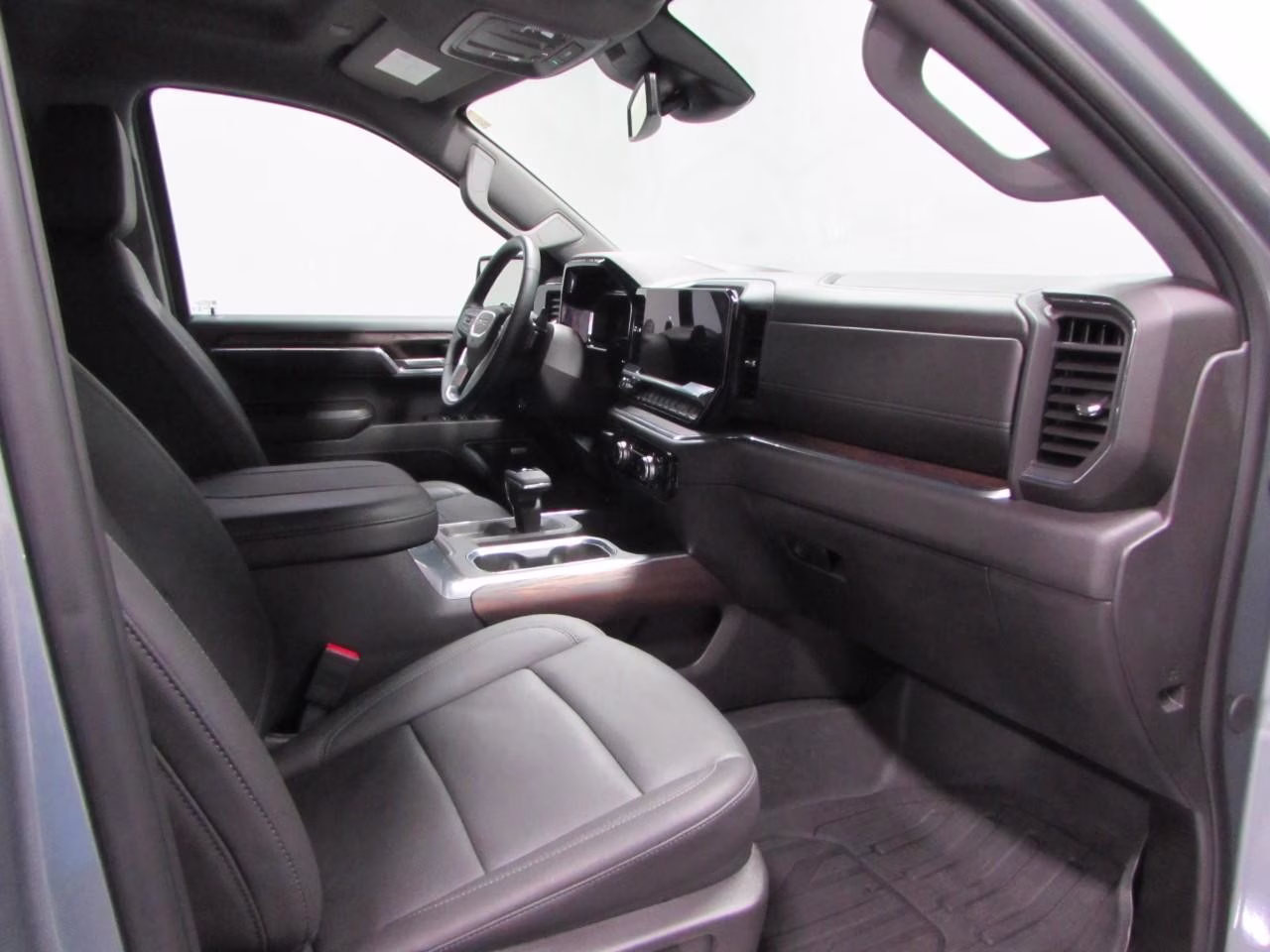 2025 Titanium Rush Metallic GMC Sierra 1500 SLT 4X4 Truck